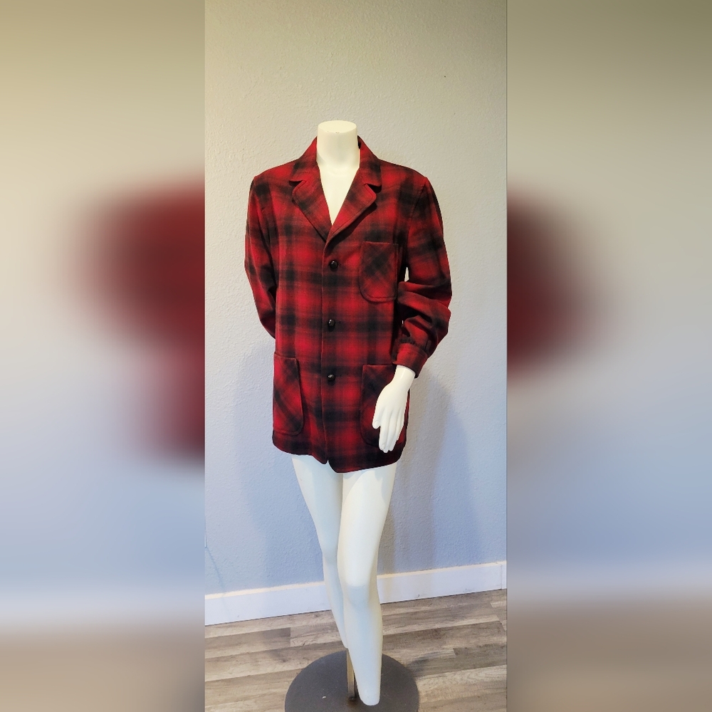 Vintage Pendleton 100%Virgin Wool Red and Black Plaid Shirt Jacket Women Size S